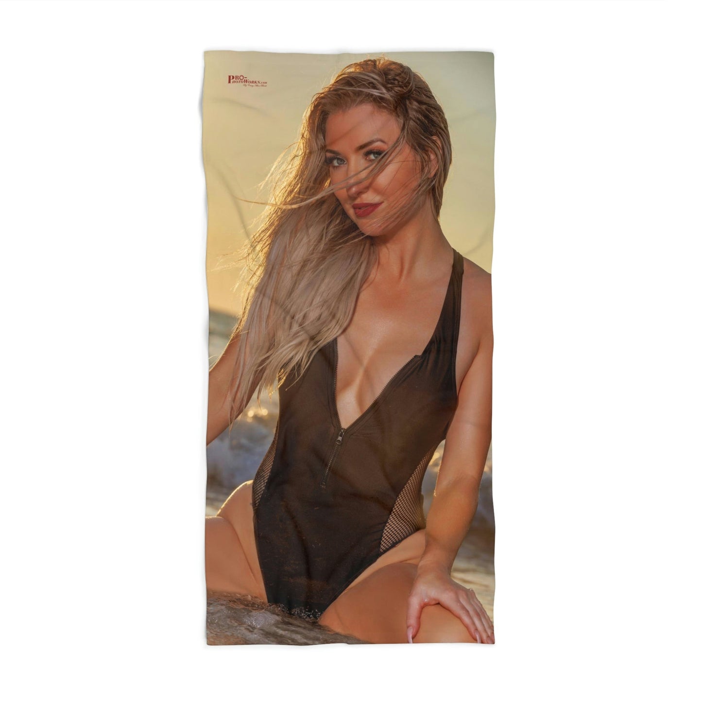 Sondra Lee 01 Beach Towel